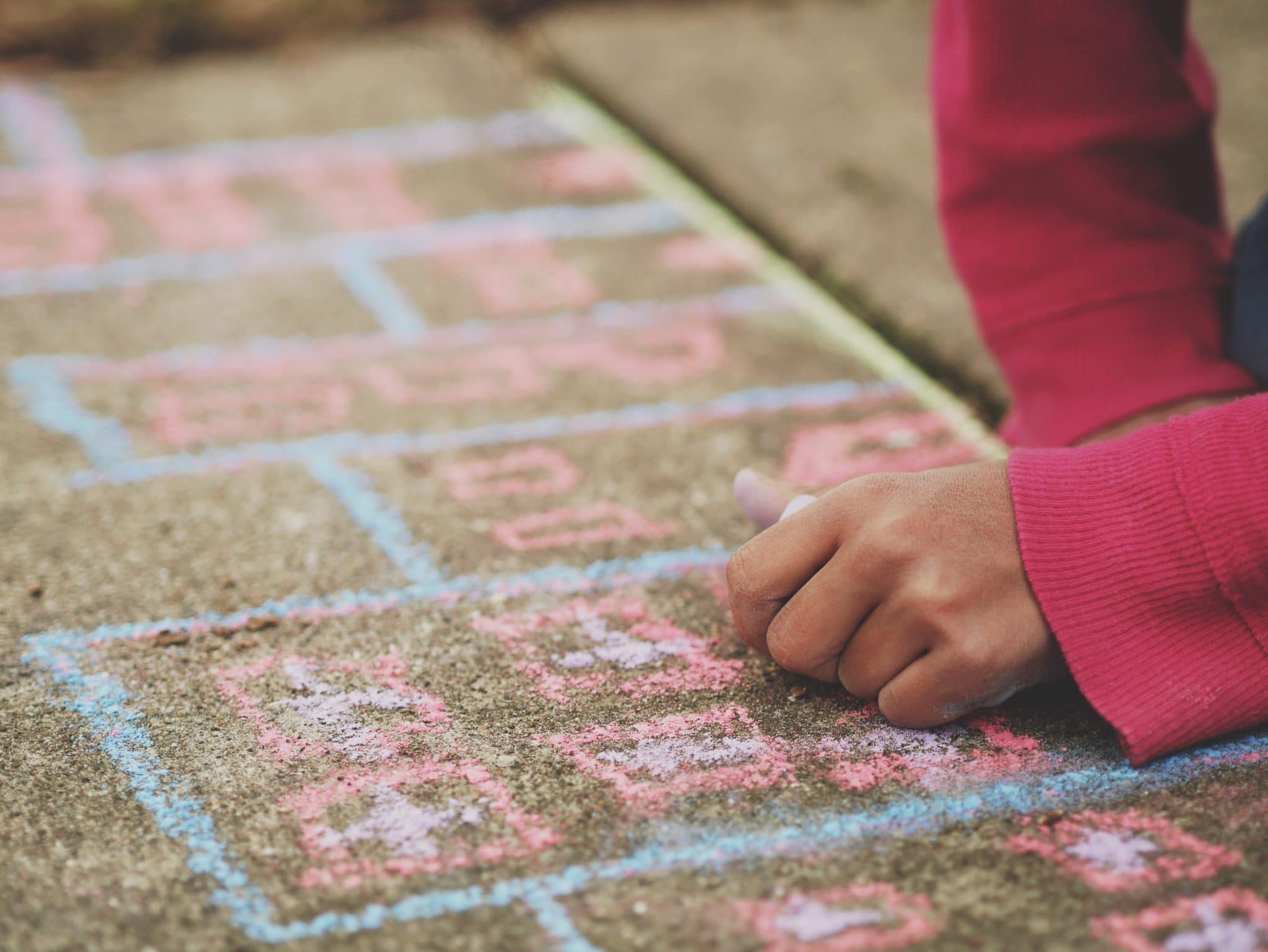 Drawing with chalk